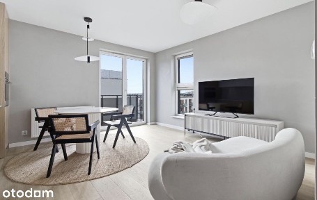 3 pokojowy apartament/ul.Poznańska/44m2/ostatnie piętro/m.postojowe