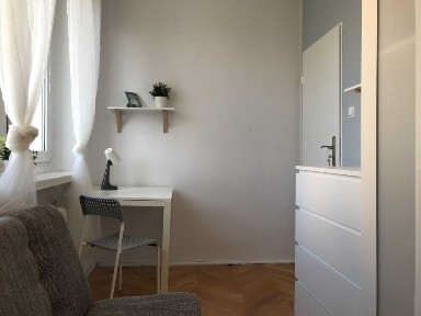 Mieszkanie dla 3 studentów, przy pętli Ogrody, 4min na UAM Kampus Ogrody, UM, UP