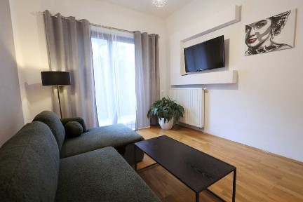 Dwupokojowe mieszkanie z dużym tarasem na wynajem | ul. Myśliwska | 53m²