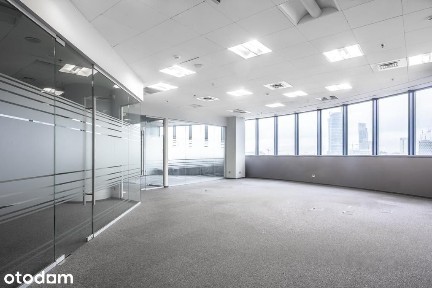 Funkcjonalny budynek 1340 m2 - Bemowo parking atrakcyjna lokalizacja