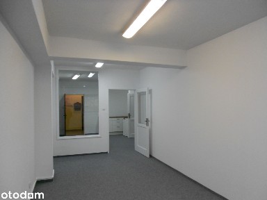 Atrakcyjny lokal Bemowo 580 m2 parter parking główna arteria