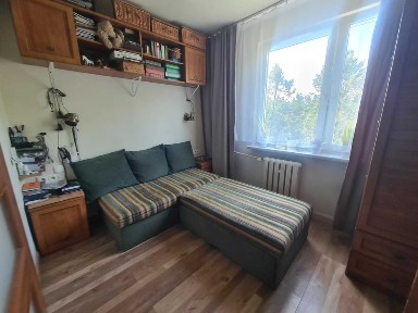 Os. Kombatantów - 3 niezależne pokoje| 62,40 m²| po remoncie| MPEC| balkon + piwnica| tramwaj