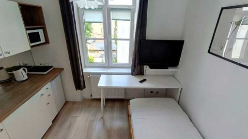 6 sierpnia 37, studio blisko Umedu i Politechniki, BRAK PROWIZJI