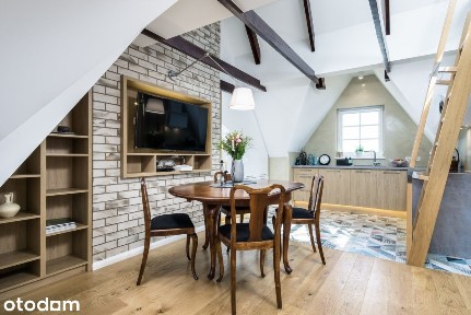 Główne Miasto | 46 m² | Sypialnia + antresola |skm