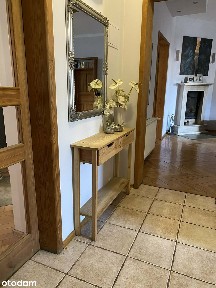 Przestronne mieszkanie w kamienicy z balkonem w centrum miasta