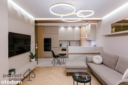 KatowiceCentrum3pokWysoki StandardBez Prowizji