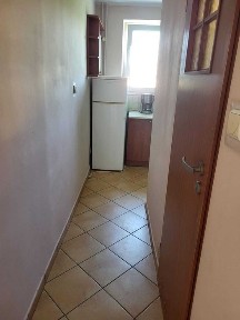 kawalerka 36m2 do wynajęcia z loggia i osobną kuchnią na biskupinie biskupin