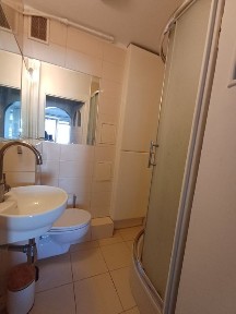 Wynajmę mieszkanie 2 pokojowe, 38 m2. Mieszkanie umeblowane. Cicha okolica.