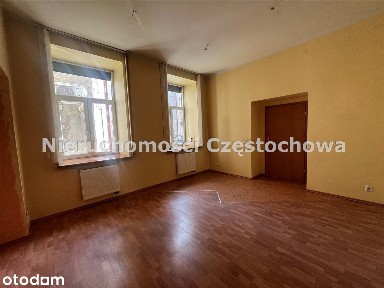 Lokal centrum przy placu Biegańskiego