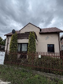 Działka 800m/ Dom do remontu, Garaż z kanałem, fotowoltaika