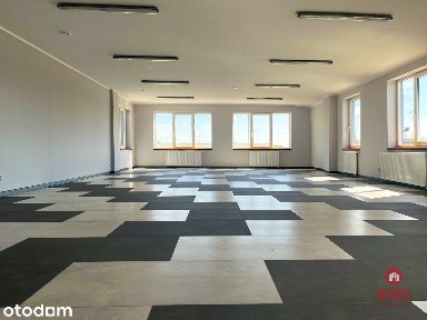 Lokal z placem przy głównej drodze
