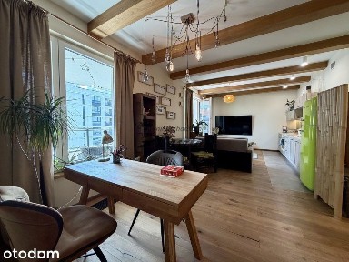 Komfortowy apartament z pięknym widokiem. Loggia