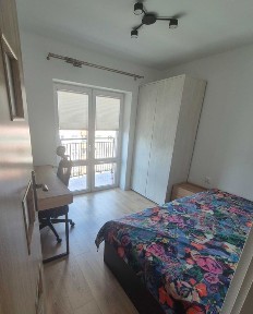 Wynajmę dwupoziomowe mieszkanie (93,55 m²) - po remoncie. 5 pokoi, 2 kuchnie, 2 łazienki - Kraków, ul. Daliowa.