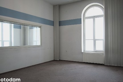 Lokal do wynajęcia w zabytkowym budynku
