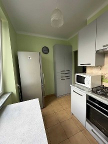 2-pokojowe mieszkanie 47 m² z balkonem, kuchnią i garderobą - ul. Rewolucji 77 | Bezpośrednio od właściciela