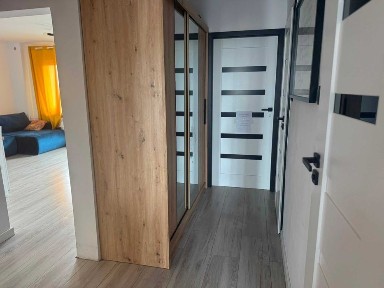 Przestronne mieszkanie 3 pokoje z balkon winda 62m2 wszędzie blisko