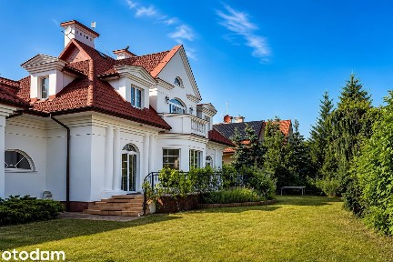 Klasyczna rezydencja w Wilanowie-Zawadach | 400 m² | działka 1200 m²