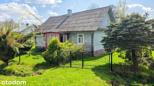 Atrakcyjny, drewniany dom w Bratkówce