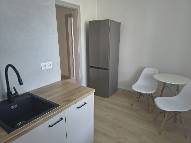 Rezerwacja 2pokojowe, wyremontowane, na Skarpie