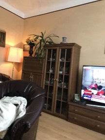 Do sprzedania piętro w kamienicy.