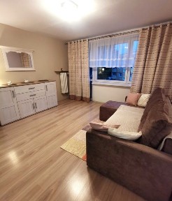 Duża kawalerka do wynajęcia/30 m2/Żyrardów