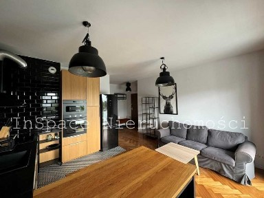 Żoliborz-55m2-3 pokoje-garaż-komórka-garderoba-wolne
