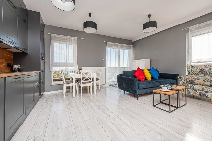 Mieszkanie 2 pokoje, 45m2, miejsce parkingowe w hali, duży balkon, Albatros Tower blisko Oliva Star