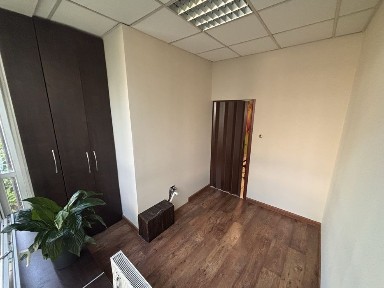 Pomieszczenia do wynajęcia Katowice, Brynów (Osiedle Zgrzebnioka)1300zł +media