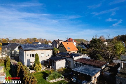 Duża działka w prostokącie + dom + drugi budynek z pompą ciepła