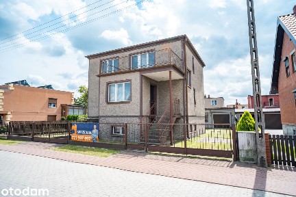 Przestronny dom wolnostojący o powierzchni 180 m²