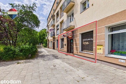 Na wynajem lokal handlowo-usługowy 125 m²