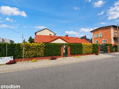 Dom, 112,85 m², Radom