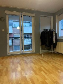 Kawalerka 34m2, Krzyki ulica Sąsiedzka, duży balkon, od 1 sierpnia