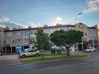 Wynajme lokal użytkowy w bardzo dobrej lokalizacji 30 m2 i 15 m2