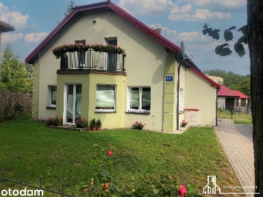 Dom z halą oraz budynkiem usługowym | Szczecinek