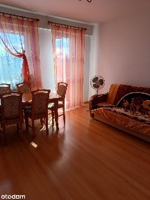 Sprzedam przestronne mieszkanie 3 pokojowe os Dolnośląskie