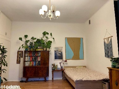 Klimatyczne 34m2 w kamienicy z ogrodem Mokotów