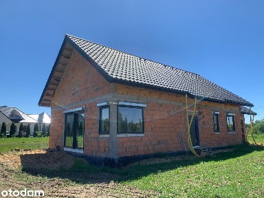 Nowy dom wolnostojący w Szklarach Dolnych - stan deweloperski.