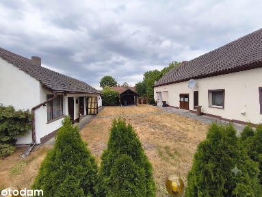 Dom z potencjałem na sprzedaż w centrum Starych Siołkowicach / 29 arów