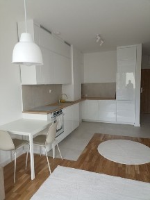 dwupok. nowe, umebl. 45 m² metro Natolin, Wawa i garaż.