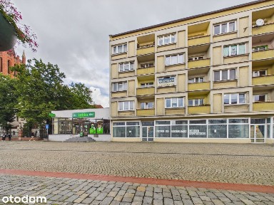 4 pokoje w bloku z balkonem - Rynek
