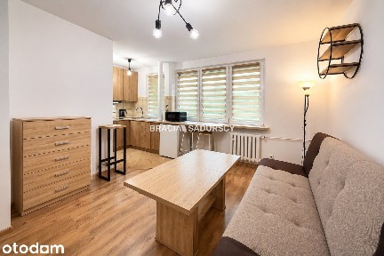 Kawalerka z balkonem, 20 m², 2. piętro, miejskie