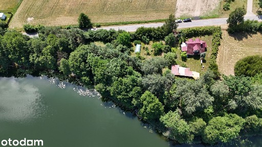 Dom nad jeziorem z własnym zejściem do wody i ogród Więcbork okolica