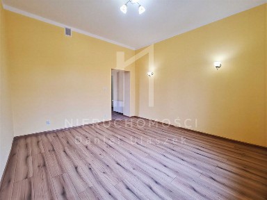 Na wynajem, Mieszkanie 2-pokojowe, Jasło, ul. Koralewskiego, bezczynszowe