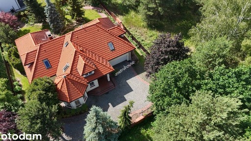 Dom z bajecznym ogrodem przy Zalesiu Górnym |Garaż na 2 auta| Kominek