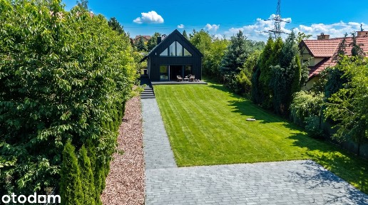 Nowoczesny dom | 10-arowa działka | 55 m² strefy dziennej