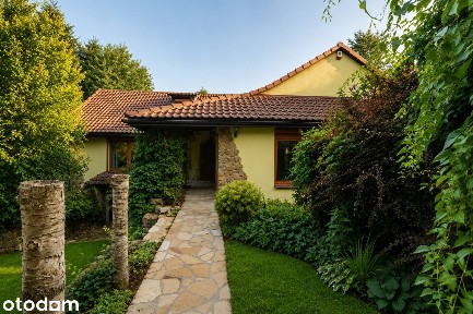 PL / UA / EN | 7 Pokoi | 380+ m2 | Działka 2000 m2 | Kraków | Od zaraz