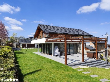 Nowoczesny dom z 2022 roku 6 pok. 300m2 zautomatyzowany, działka 15a