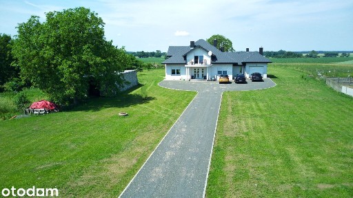 Wyjątkowy dom 306 m2 pow. użytkowej, działka 0,8137 ha.