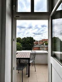 Dwa pokoje z klimatem w pięknej kamienicy ul. Mickiewicza